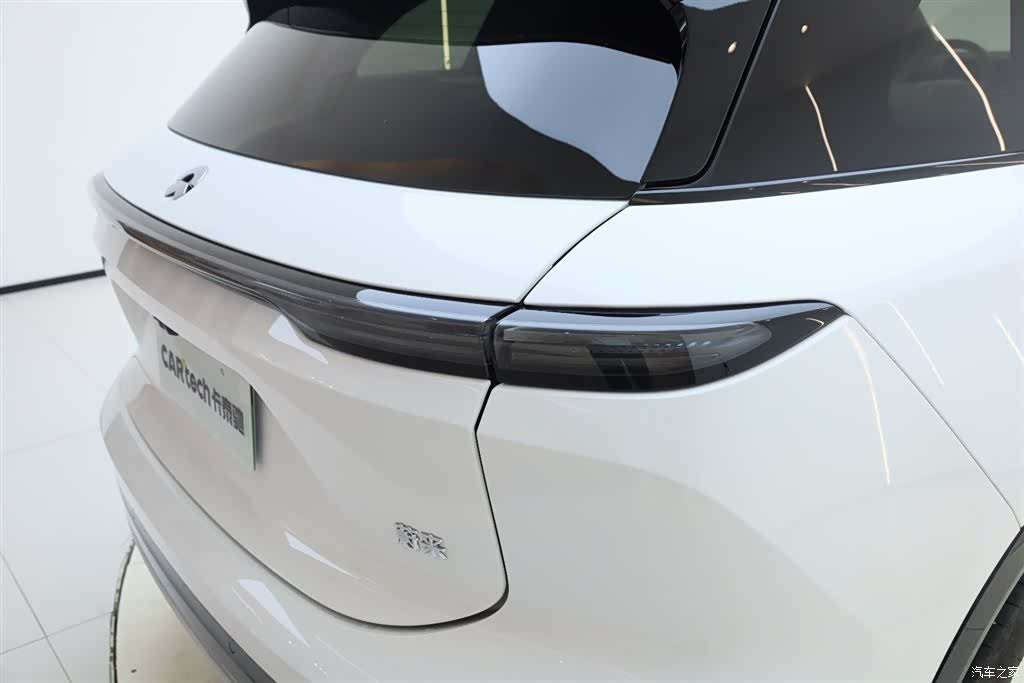 NIO ES6, 2025 8