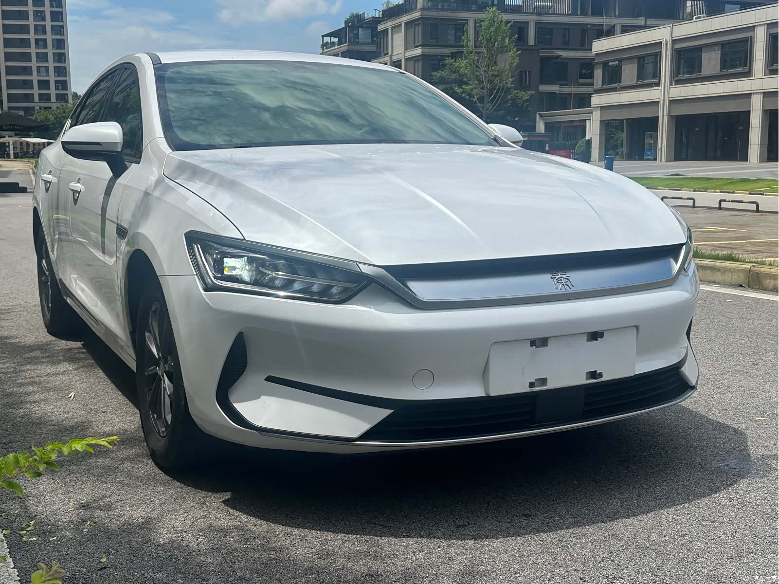 BYD Qin, 2022 3
