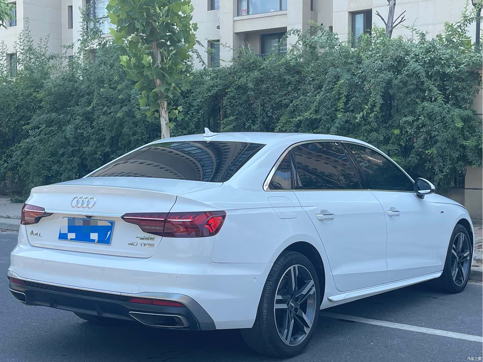 Audi A4L, 2020 9