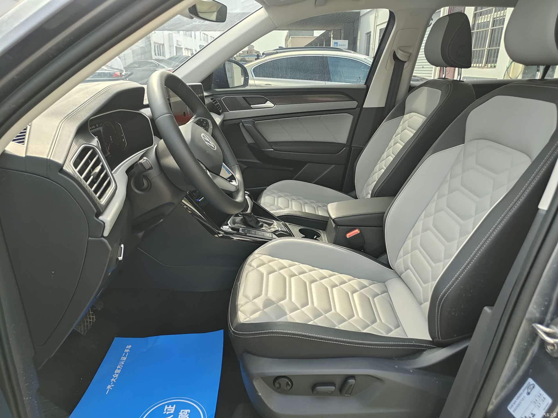 Volkswagen Tayron, 2024 все фото