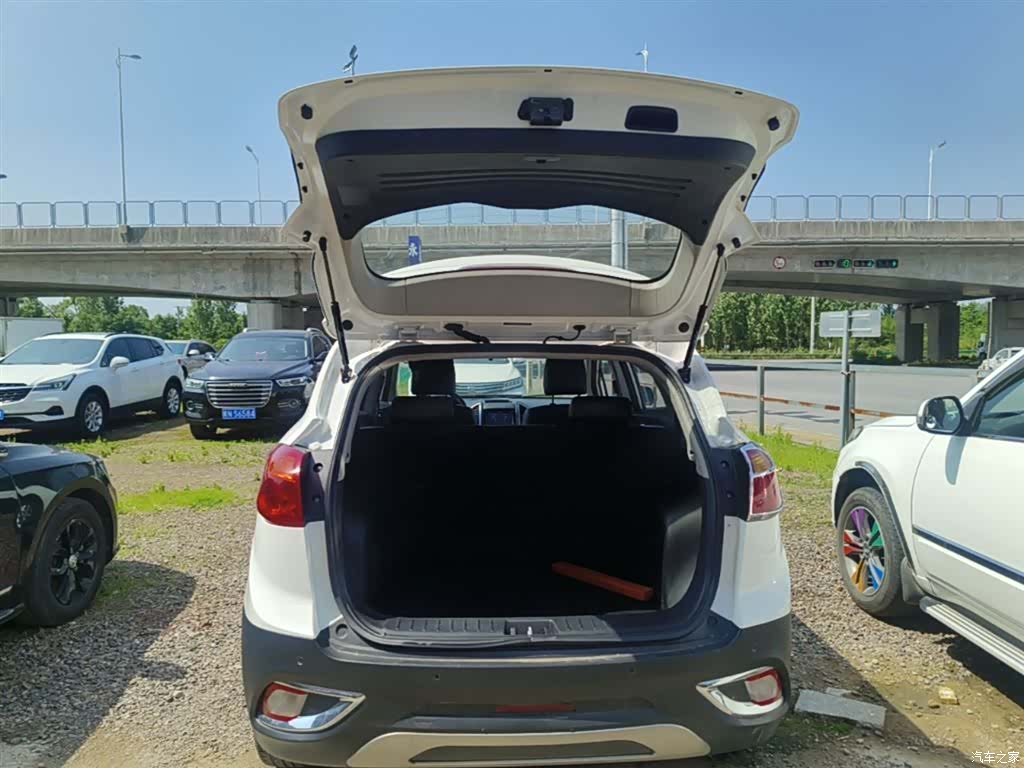JAC S3, 2015 19