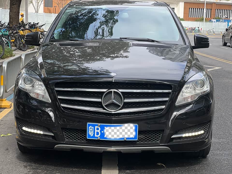 Mercedes-Benz R-class