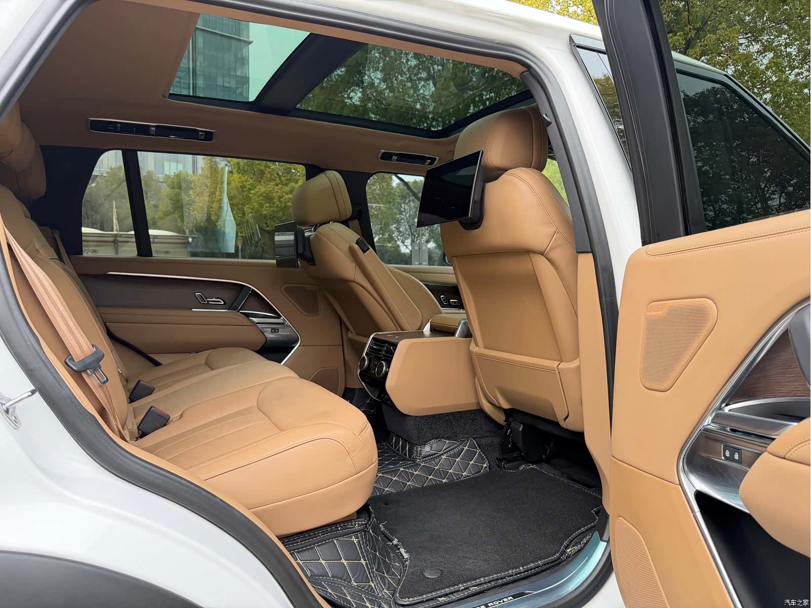 Land Rover Range Rover, 2023 23