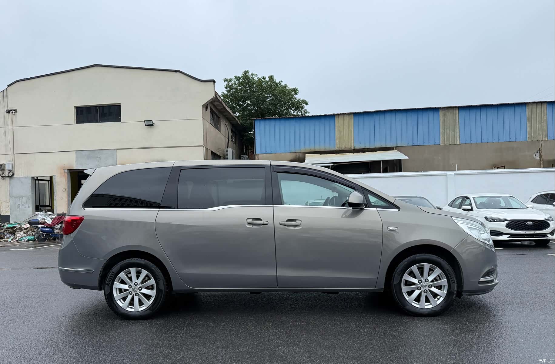 Buick GL8, 2018 14