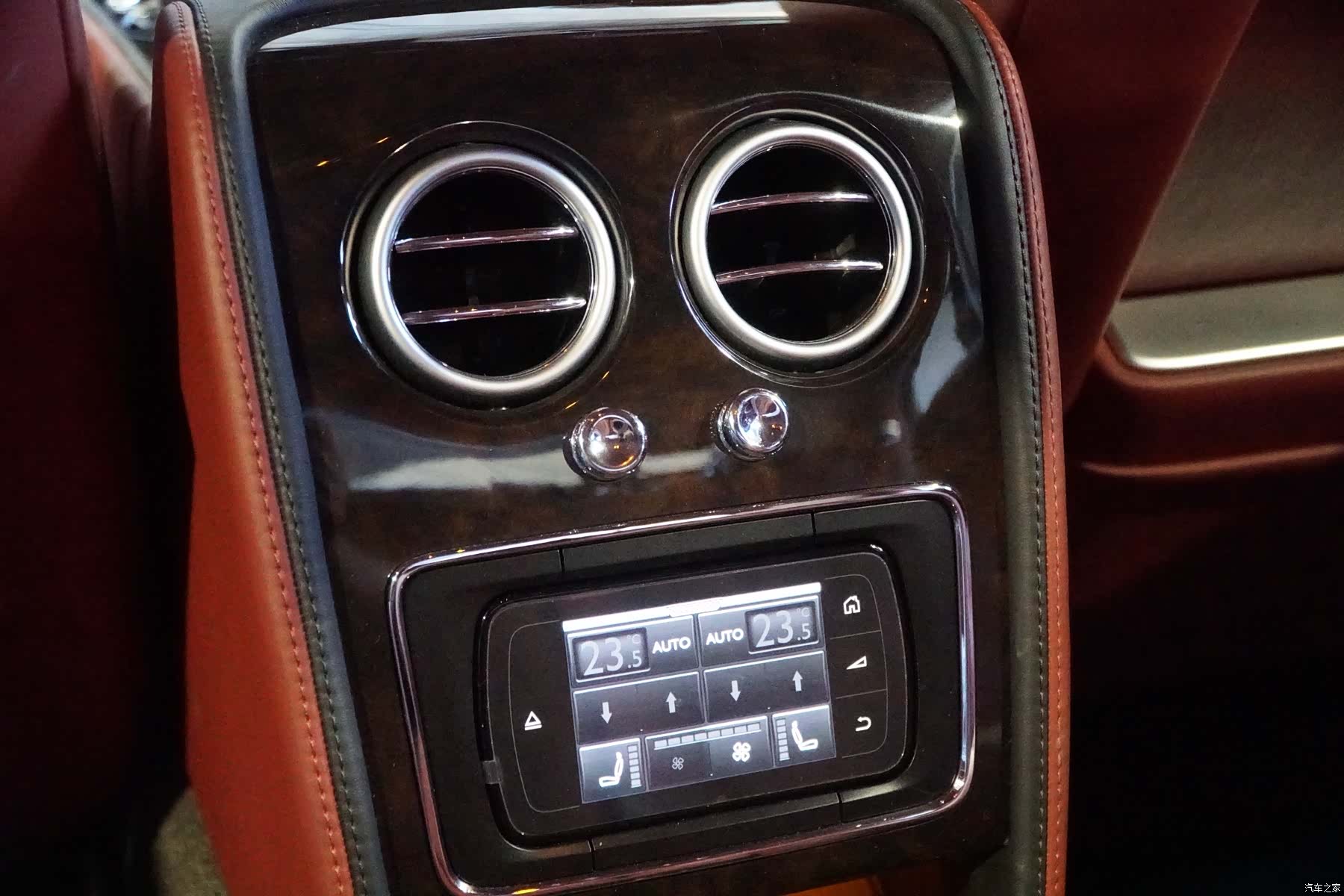 Bentley Flying Spur, 2016 18