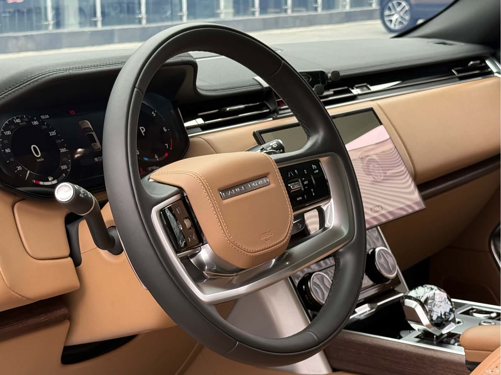Land Rover Range Rover, 2023 15