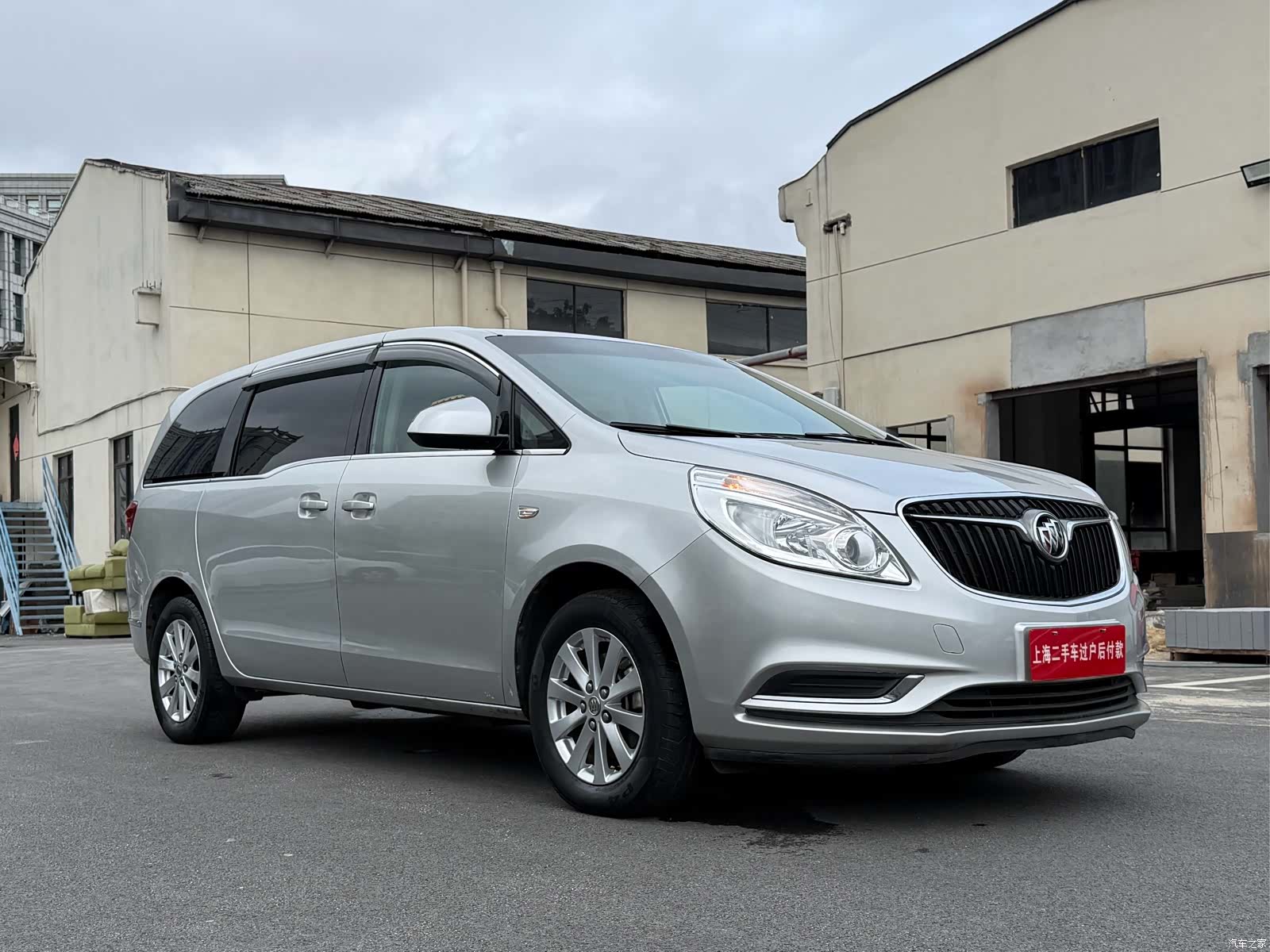 Buick GL8, 2017 2