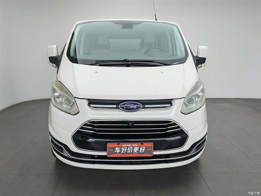 Ford Tourneo, 2017 3