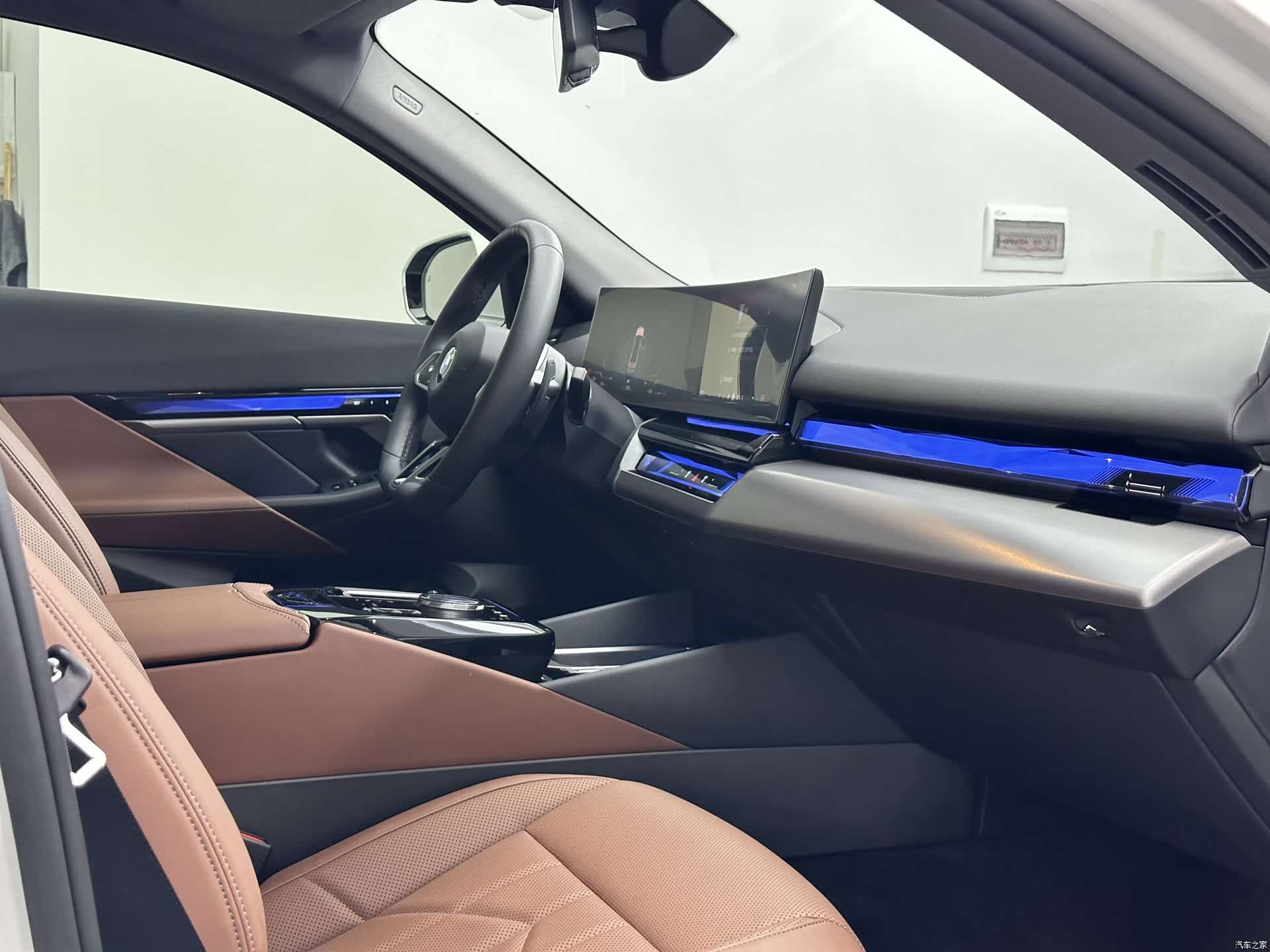 BMW 5 Series, 2025 15
