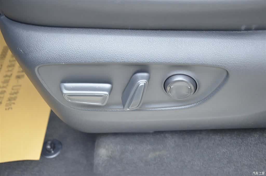 Toyota Prado, 2026 6