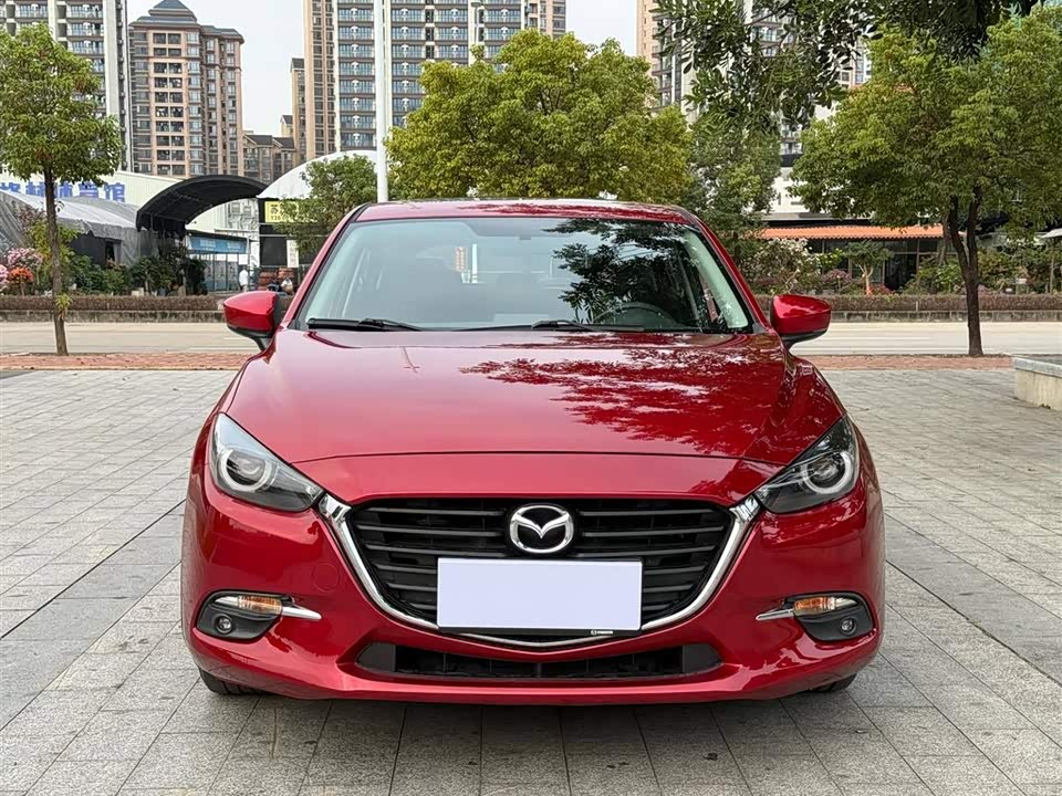 Mazda 3 Angkesaila