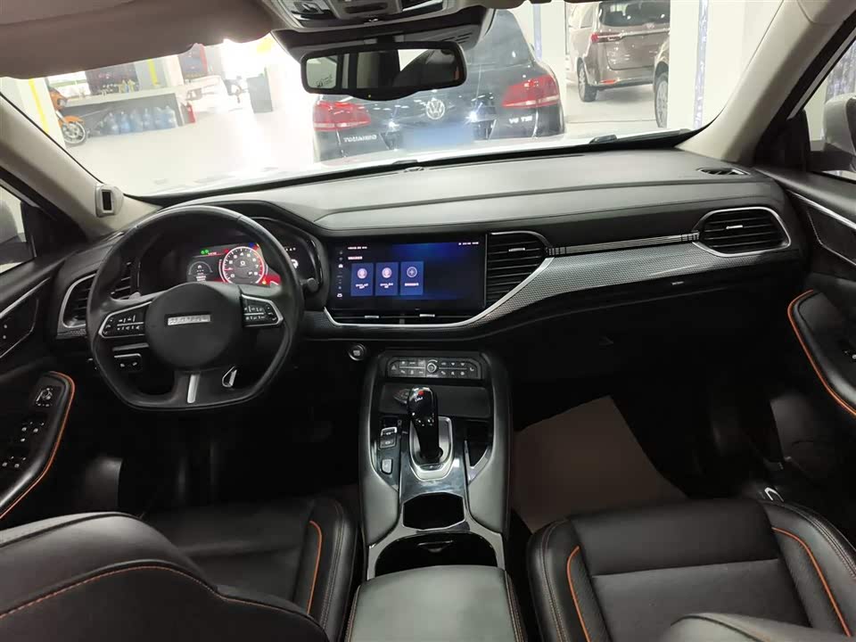 Haval F7