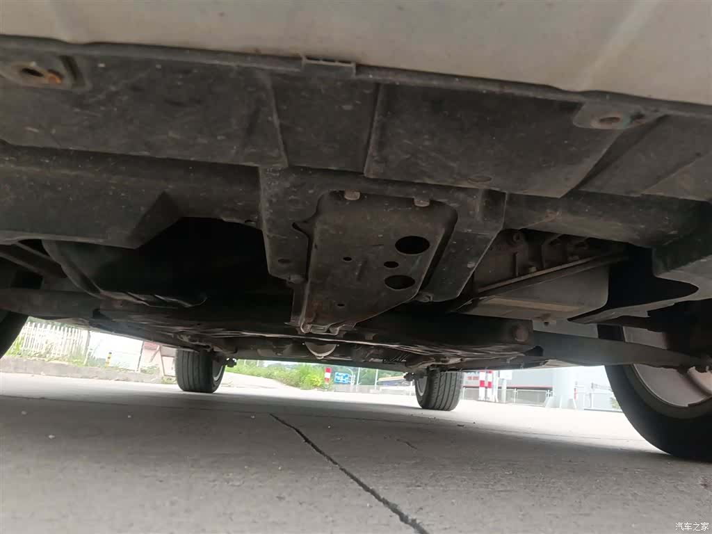 Geely S1, 2019 23