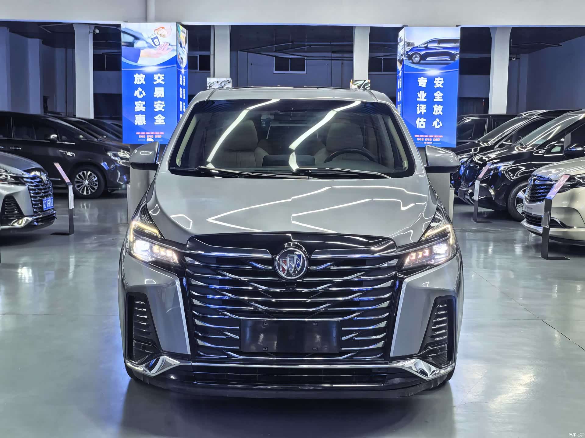 Buick GL8, 2023 2