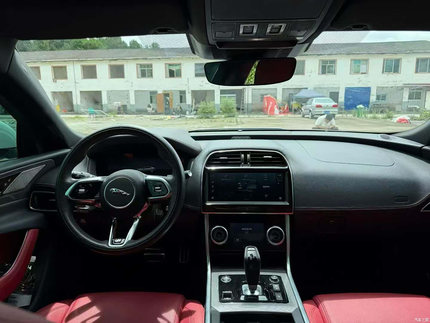 Land Rover XEL, 2024 все фото