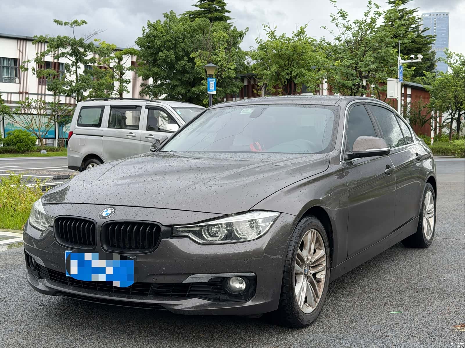 BMW 3 Series, 2017 1