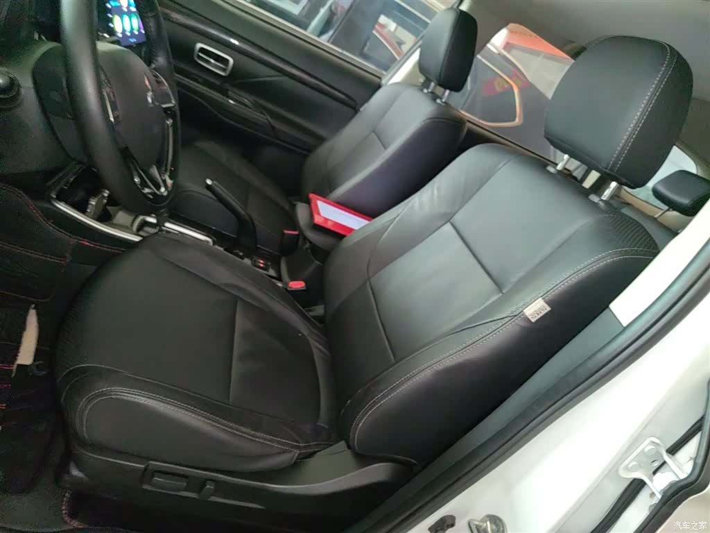 Mitsubishi Outlander, 2017 15