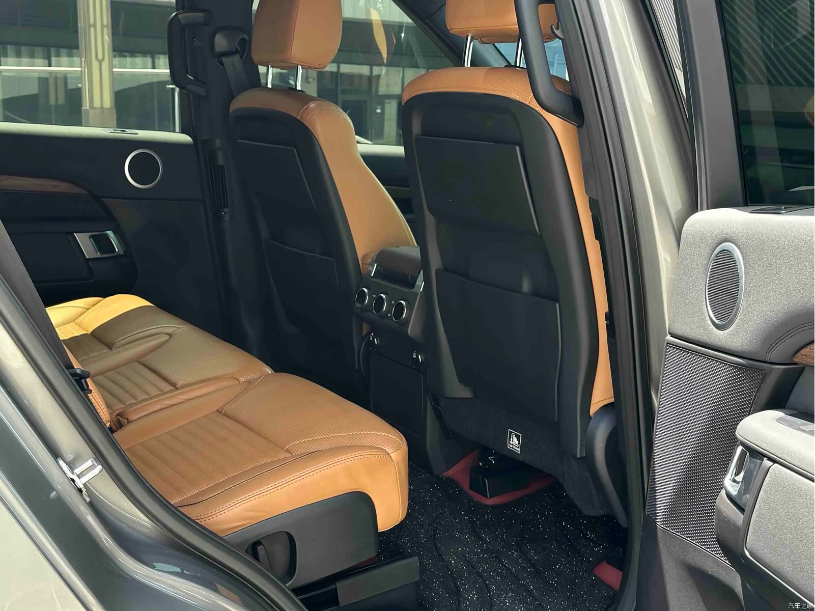 Land Rover Discovery, 2018 28