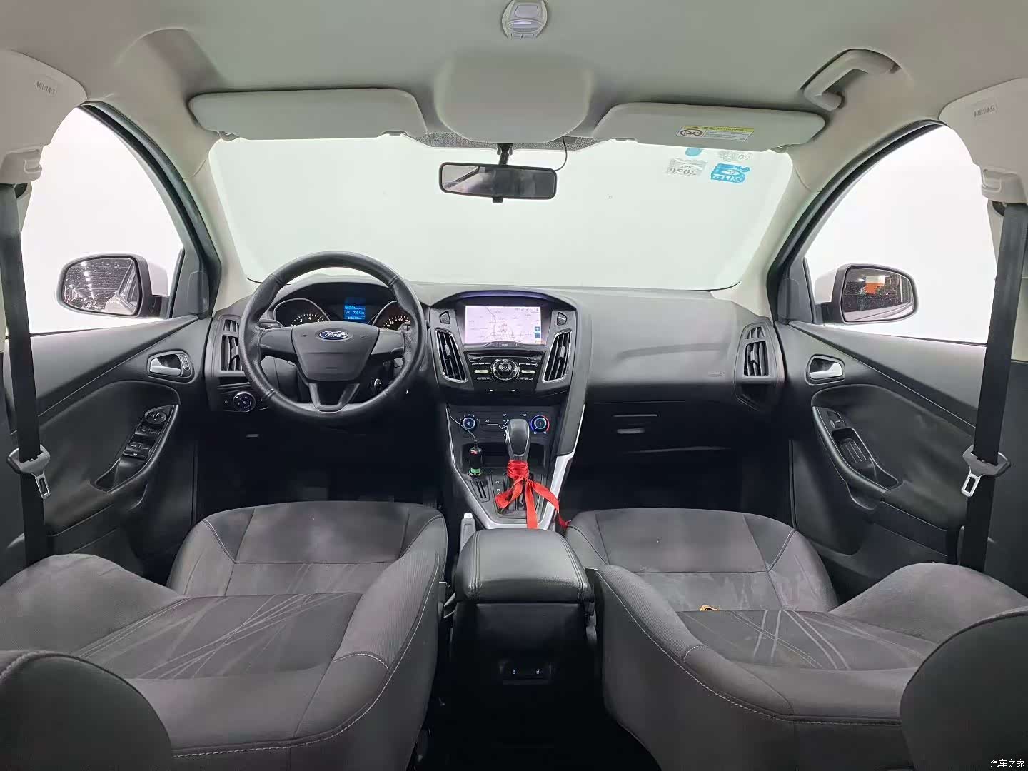 Ford Focus, 2016 6