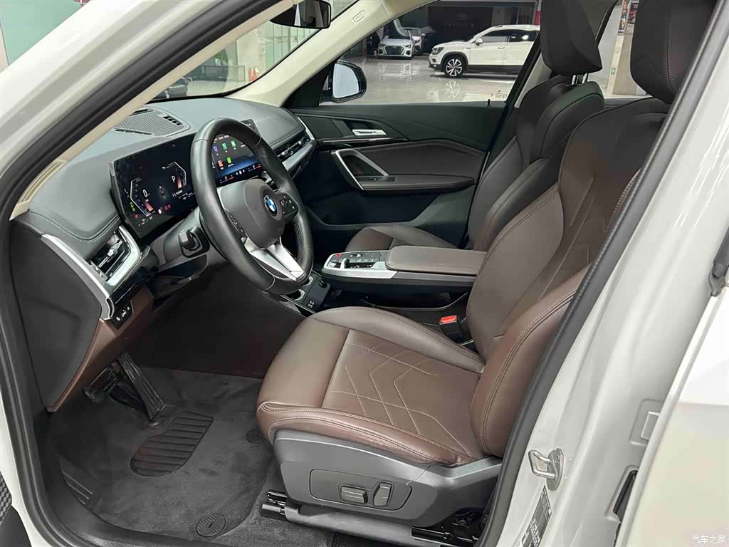 BMW X1, 2023 12