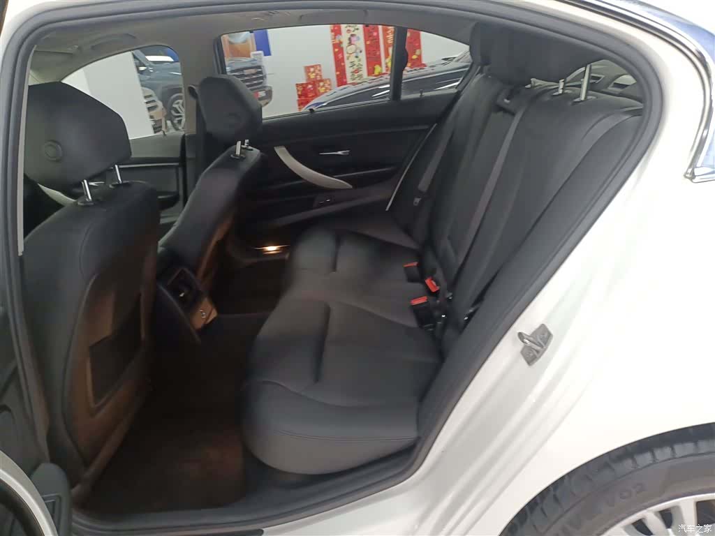 BMW 3 Series, 2015 13