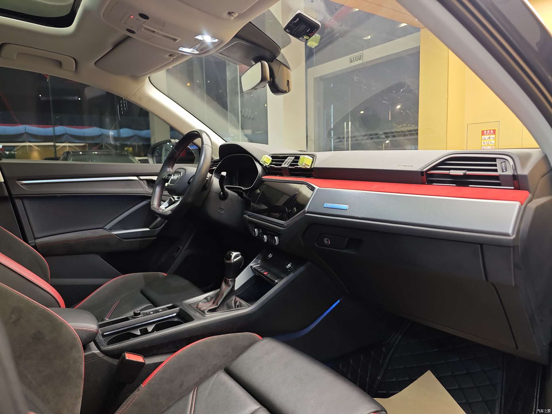 Audi Q3, 2021 34