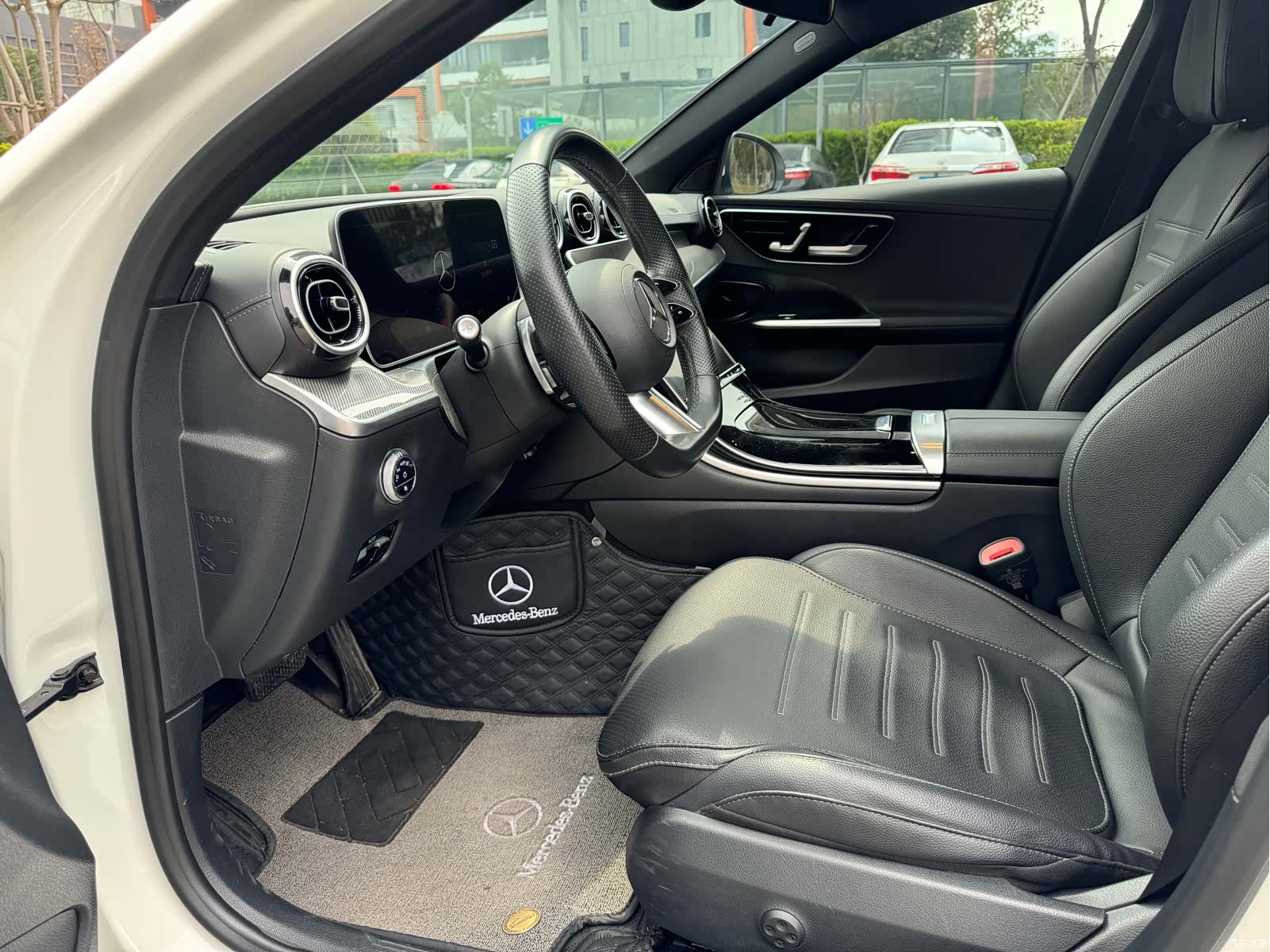 Mercedes-Benz C-Class, 2023 все фото
