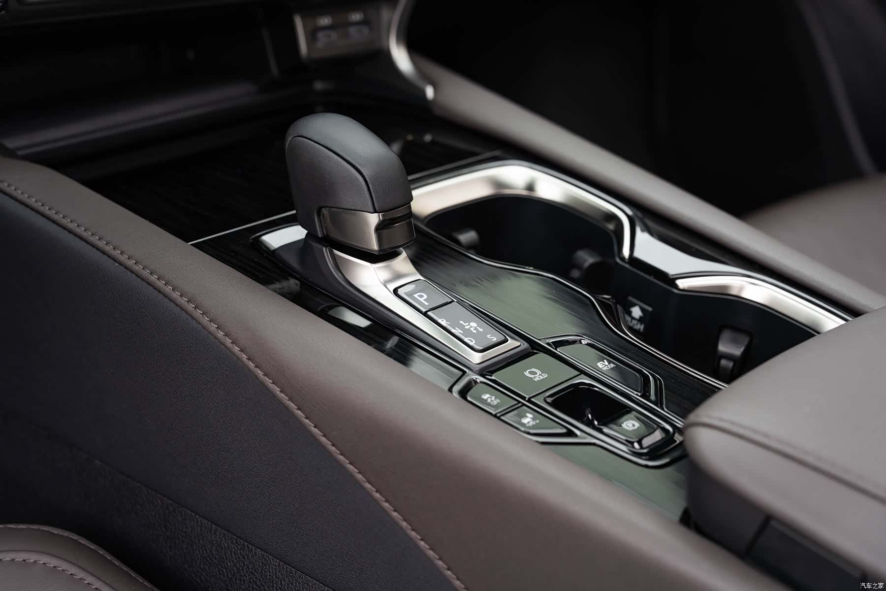 Lexus RX, 2023 15