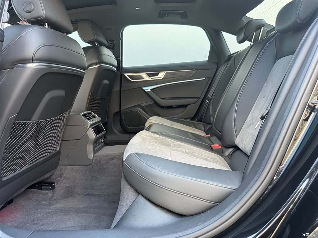 Audi A6L, 2024 9