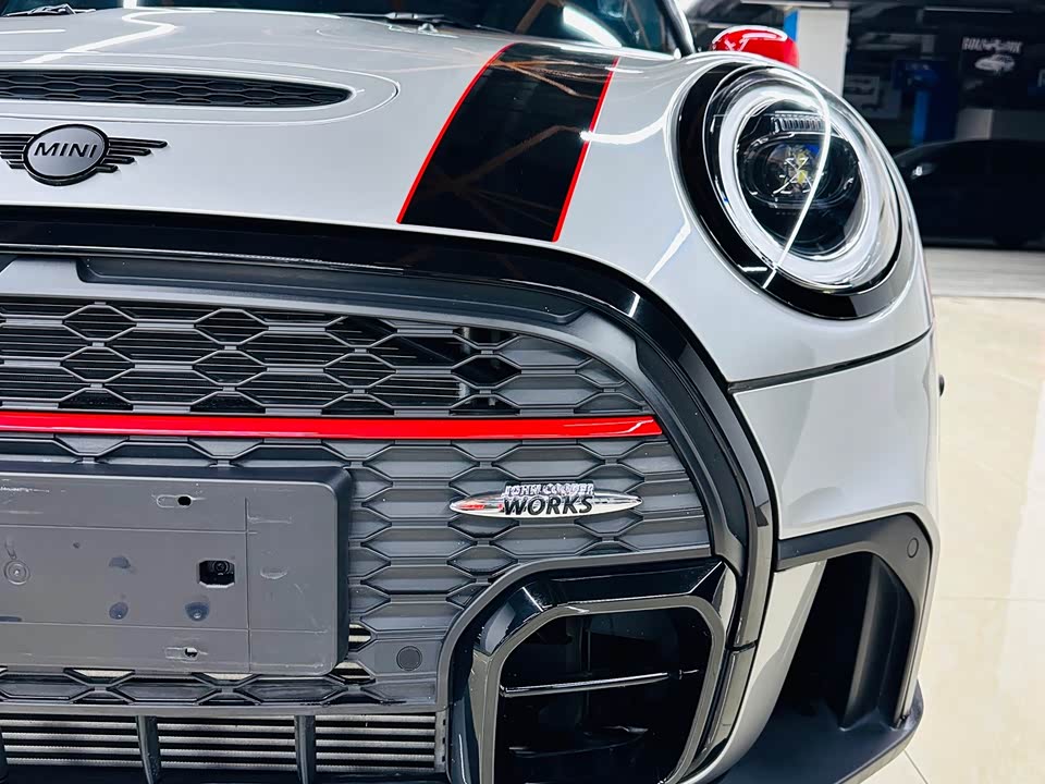 MINI JCW
