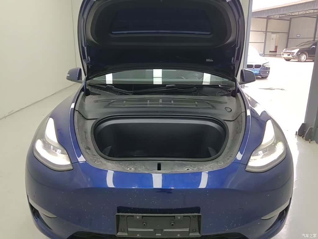 Tesla Model Y, 2023 20