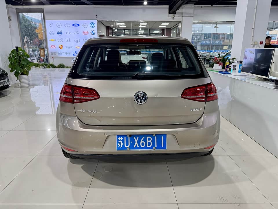 Volkswagen golf
