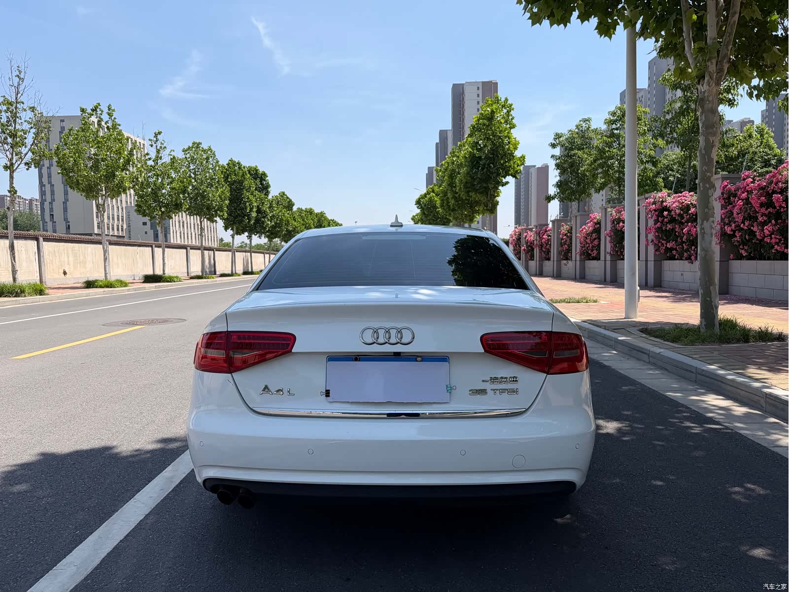 Audi A4L, 2014 16