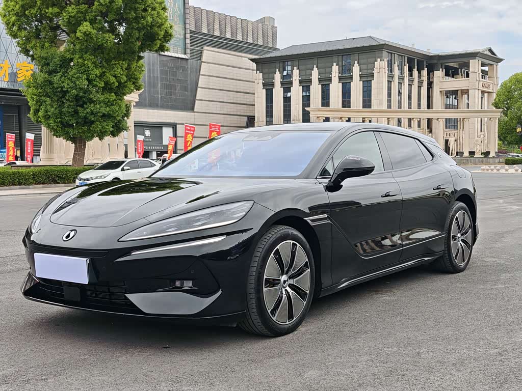 Denza Z9GT