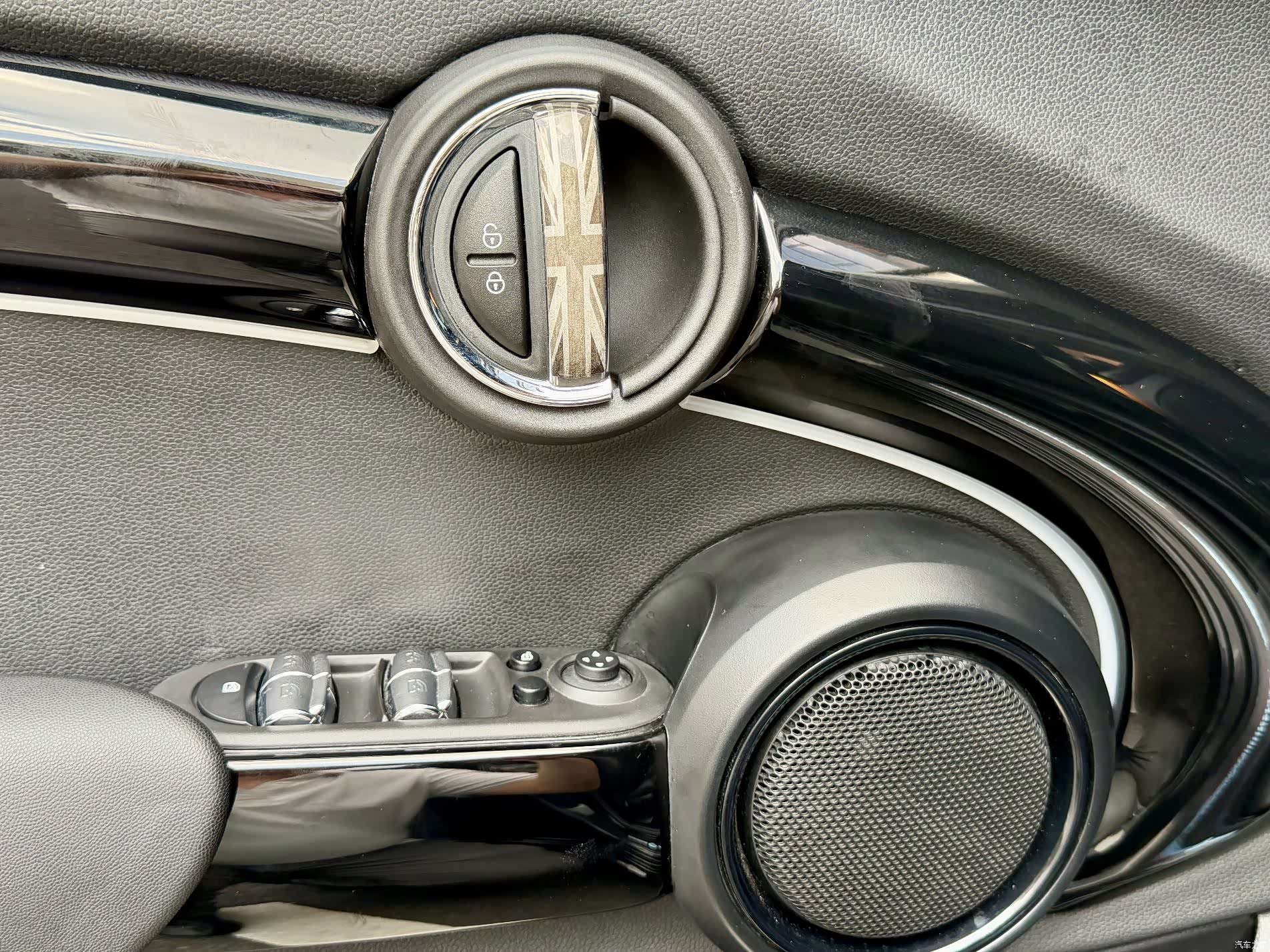 Mini Cooper, 2023 9