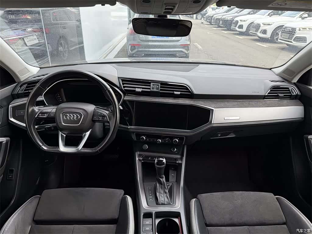 Audi Q3, 2020 6