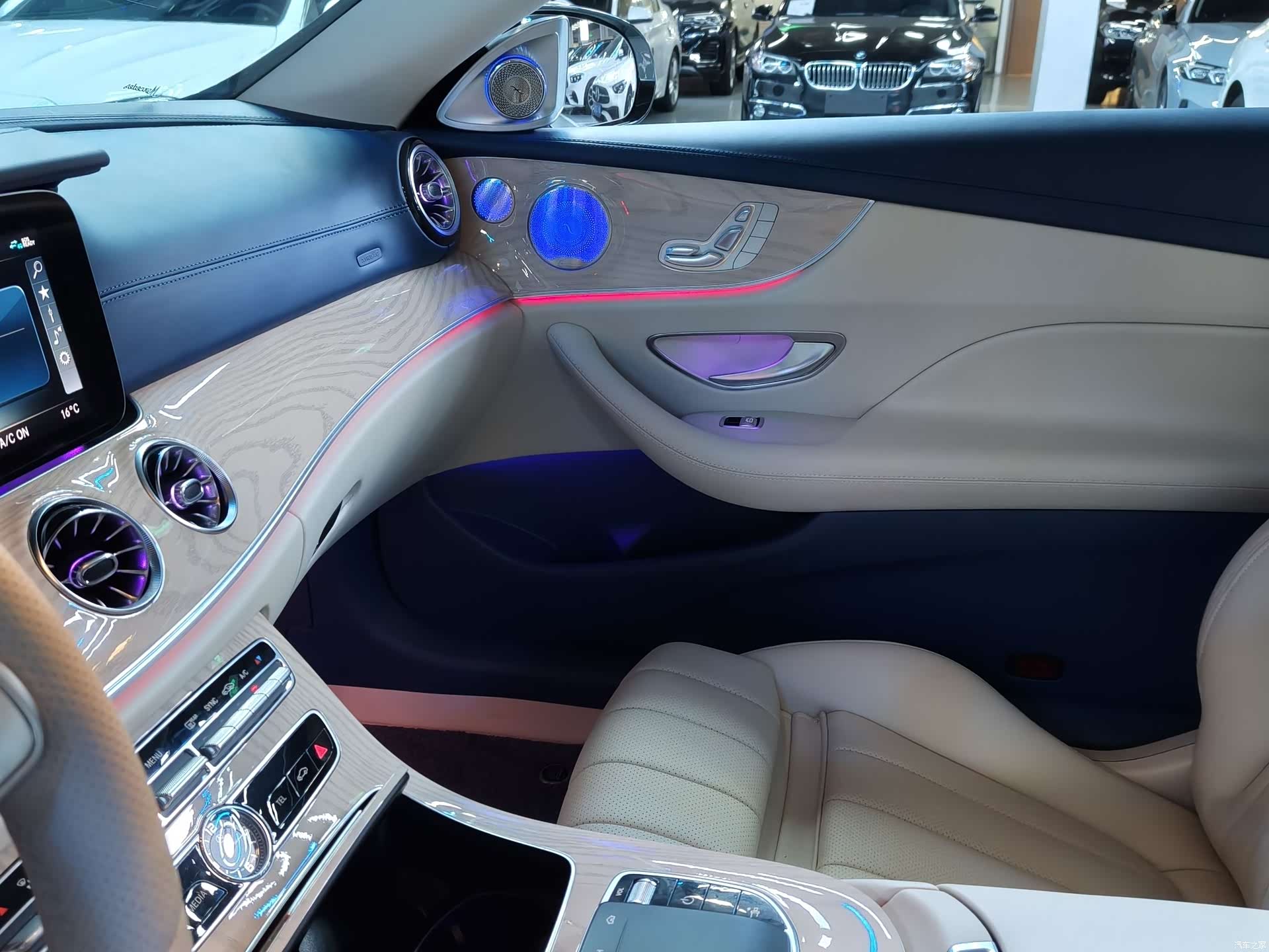 Mercedes-Benz E-Class, 2020 6