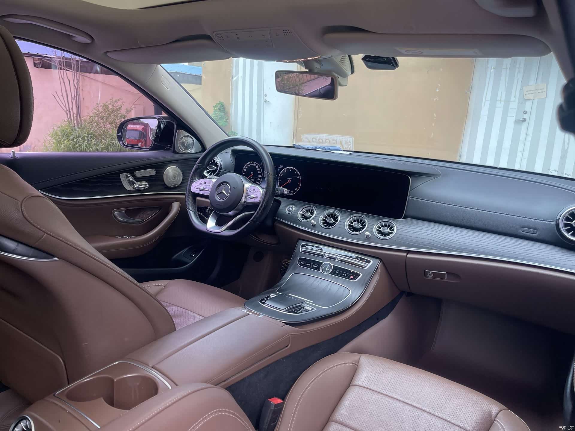 Mercedes-Benz E-Class, 2020 7