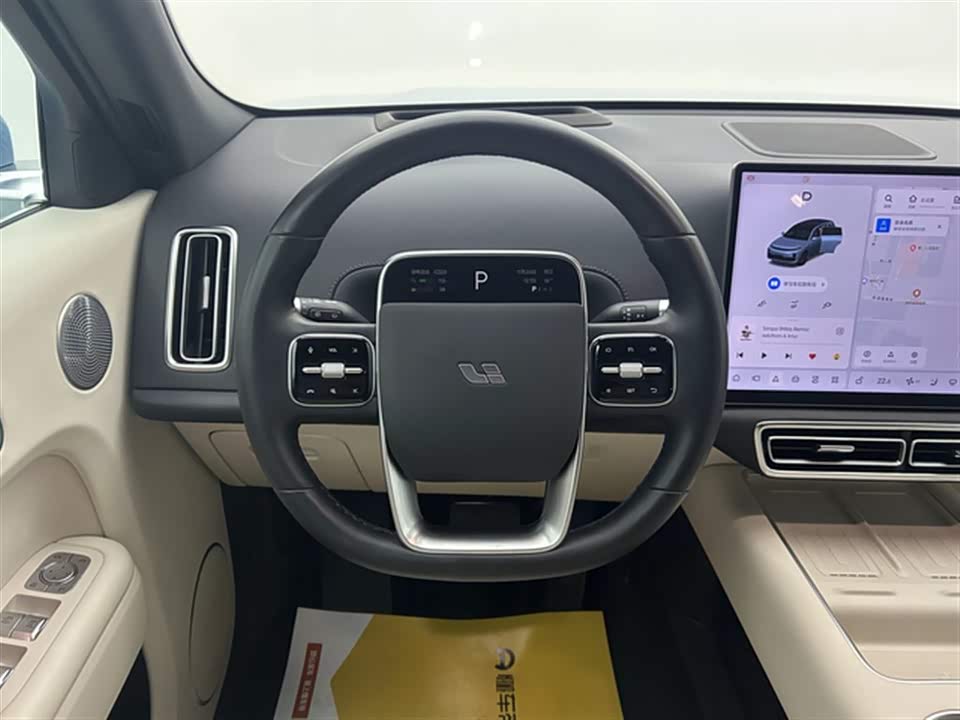 Li Auto Ideal L7