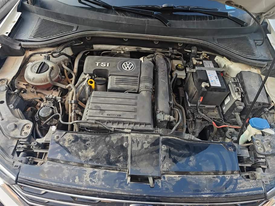 Volkswagen T-ROC exploring Songs