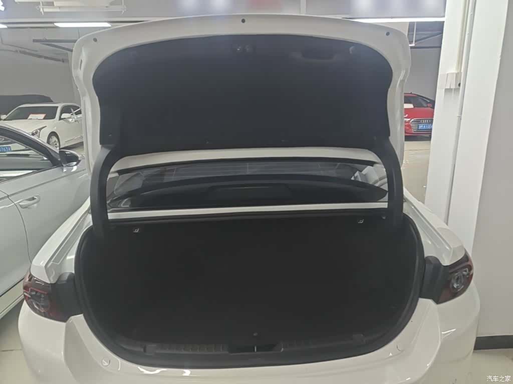 Mazda Mazda3, 2020 19