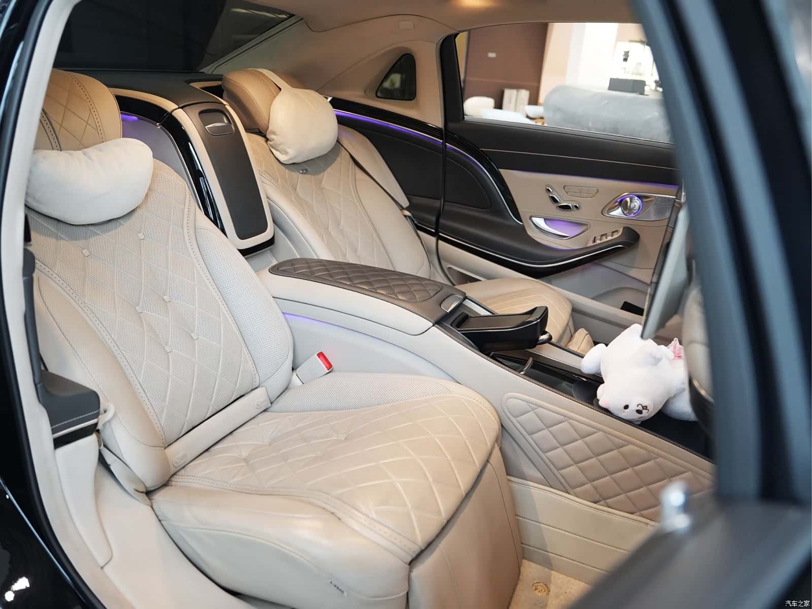 Maybach S-Class, 2018 16