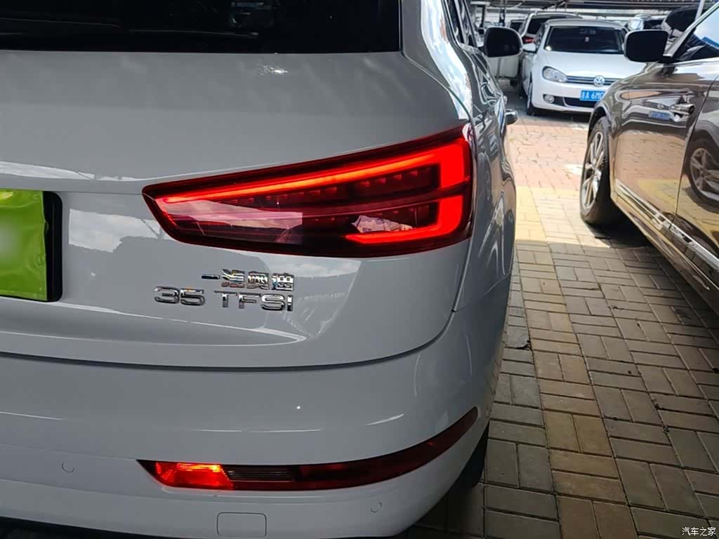 Audi Q3, 2019 8