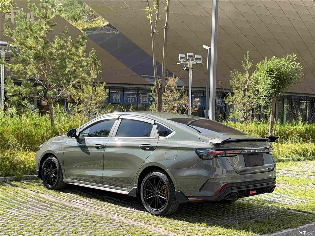 Geely Binray, 2023 6