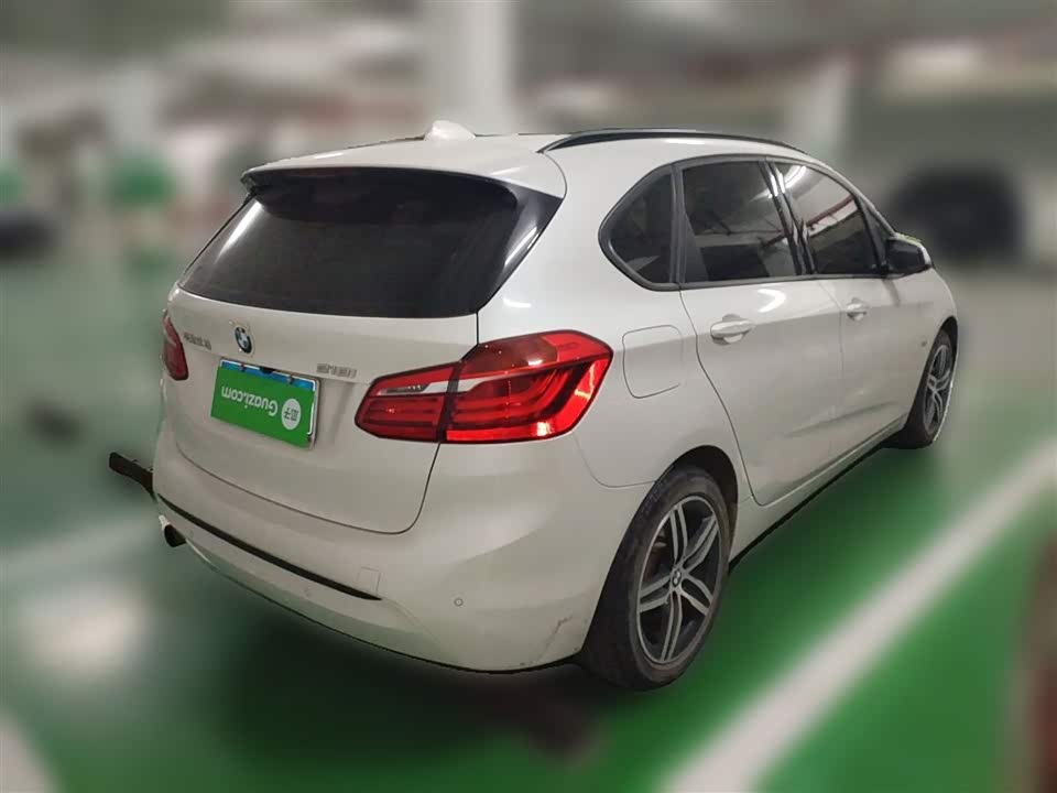 BMW 2 series station wagon