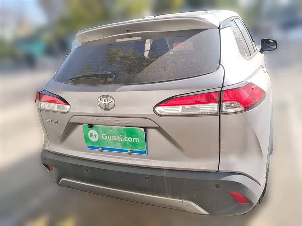 Toyota Corolla Sharp amplifier