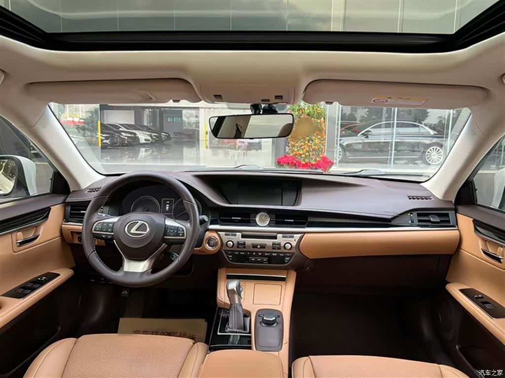 Lexus ES, 2016 19