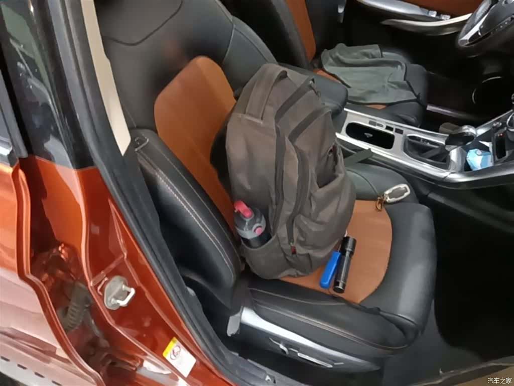 BYD Song, 2015 25