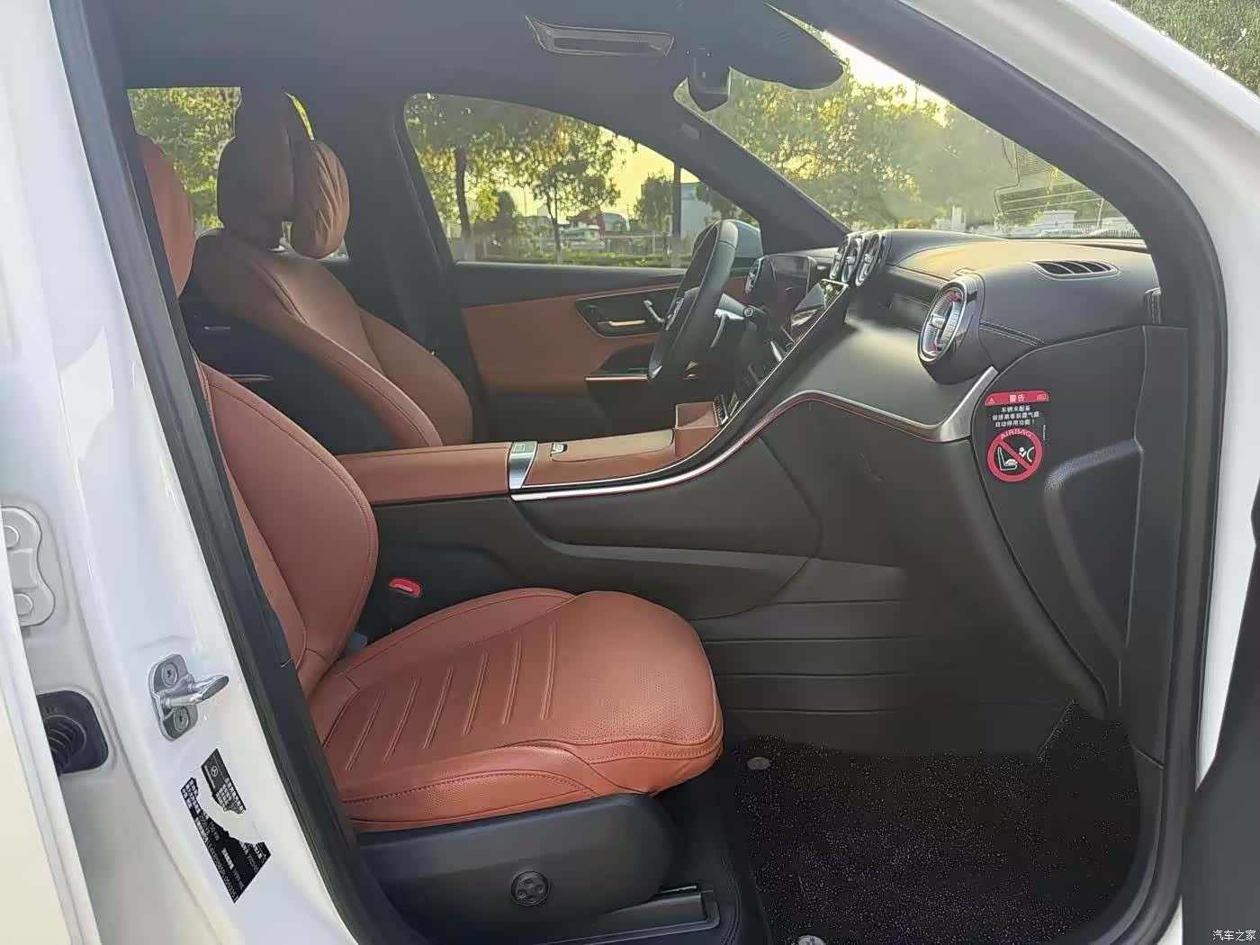 Mercedes-Benz GLC, 2023 4