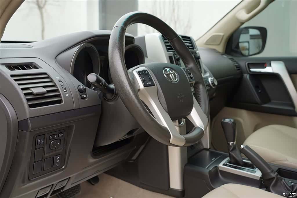Toyota Prado, 2013 39
